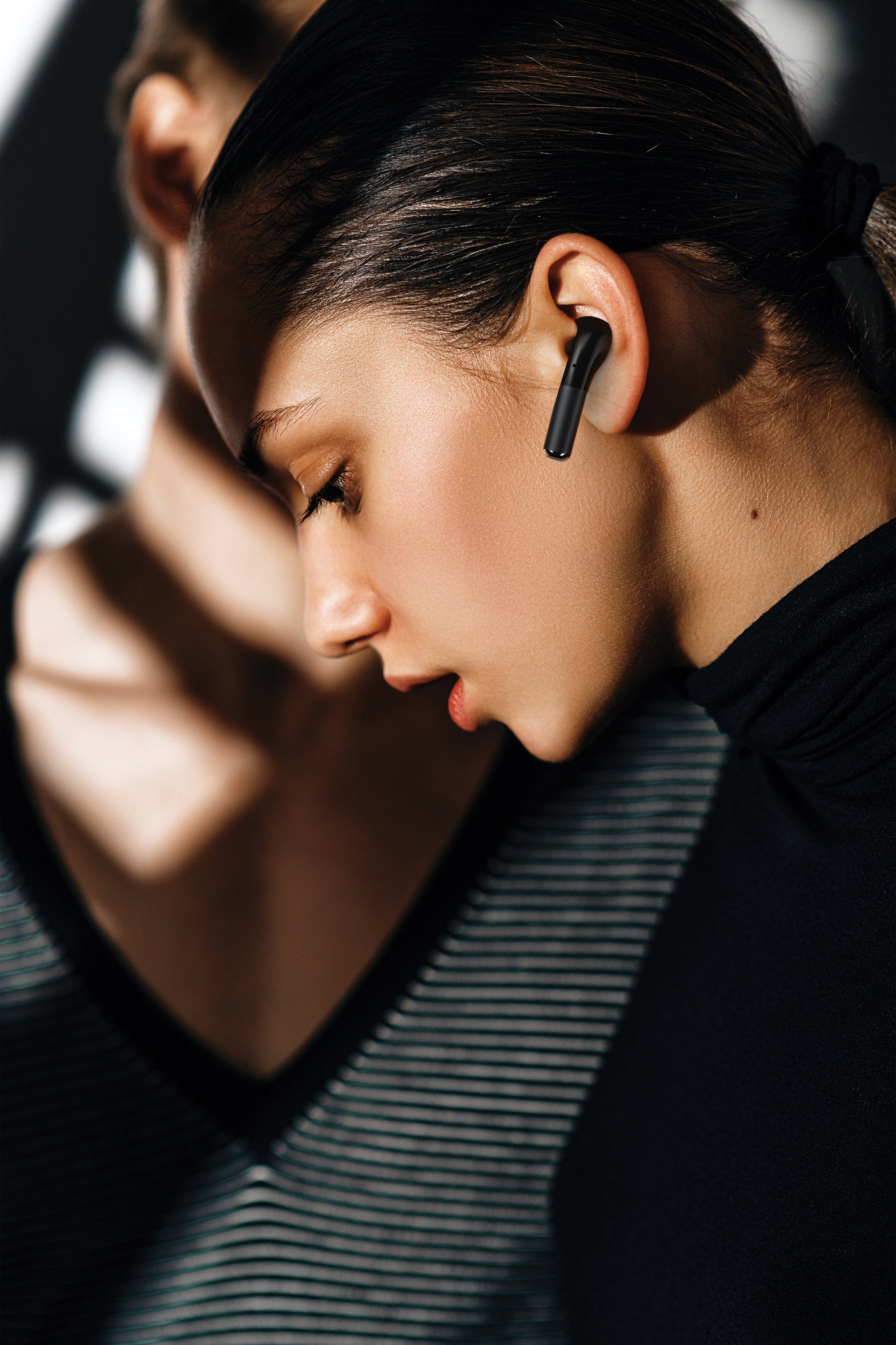 Laud Lyrix Wireless Earbuds - Superior Sound