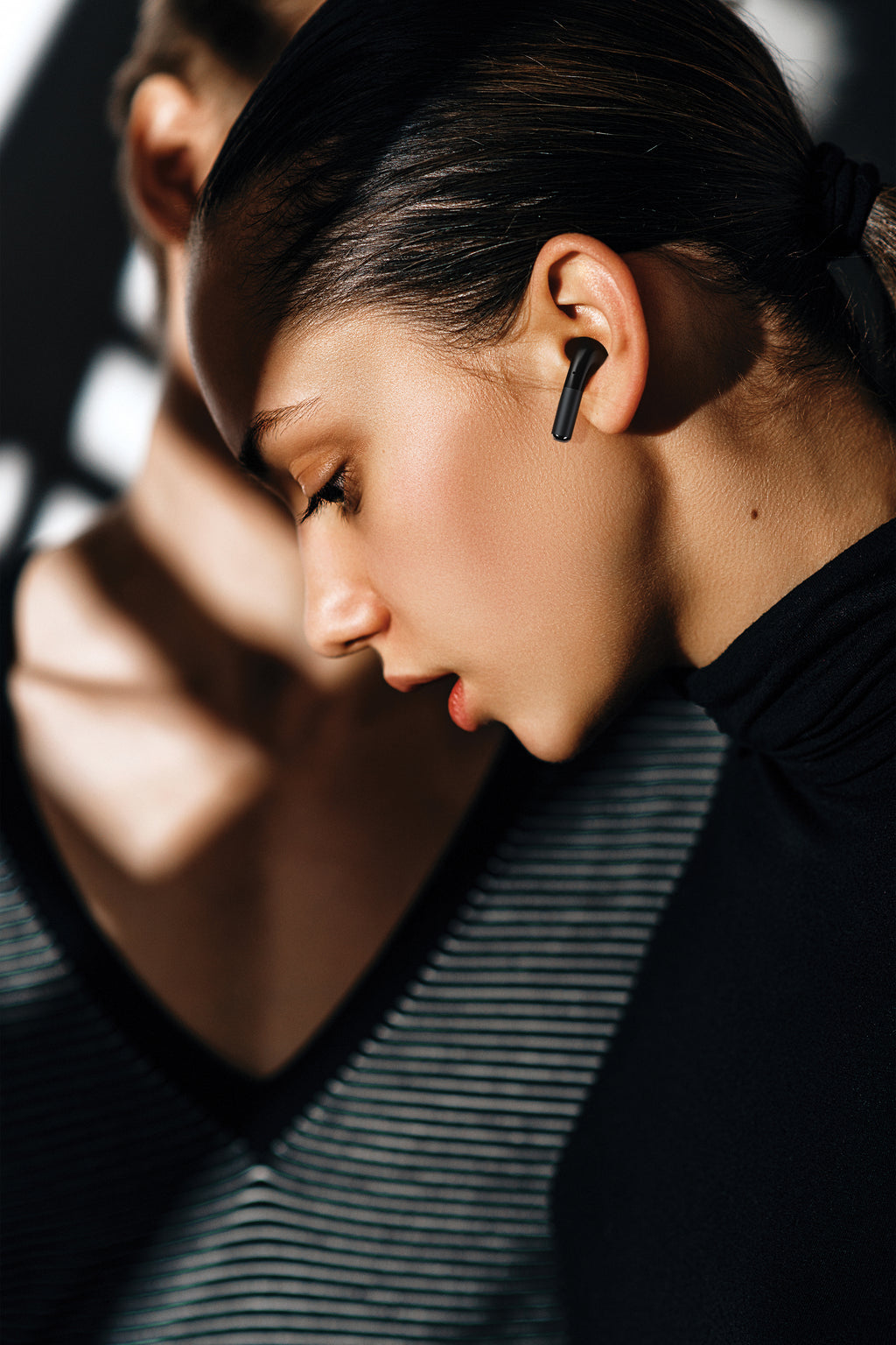 Laud Playlist True Wireless Bluetooth Earphones