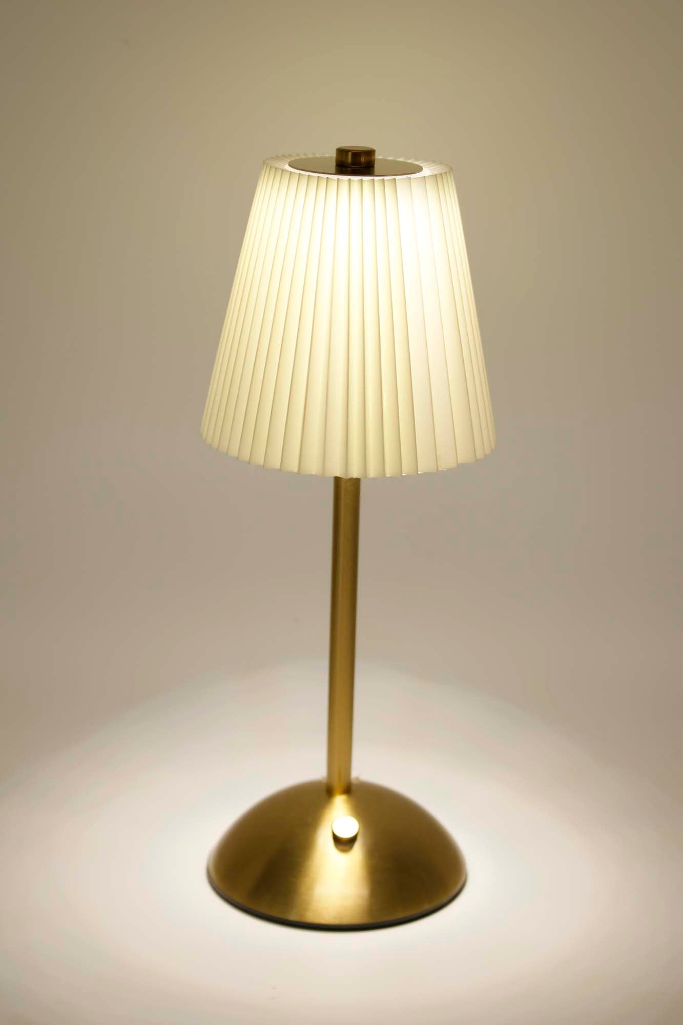 LAX Gadgets Modern Touch-Control Rechargeable LED Lamps