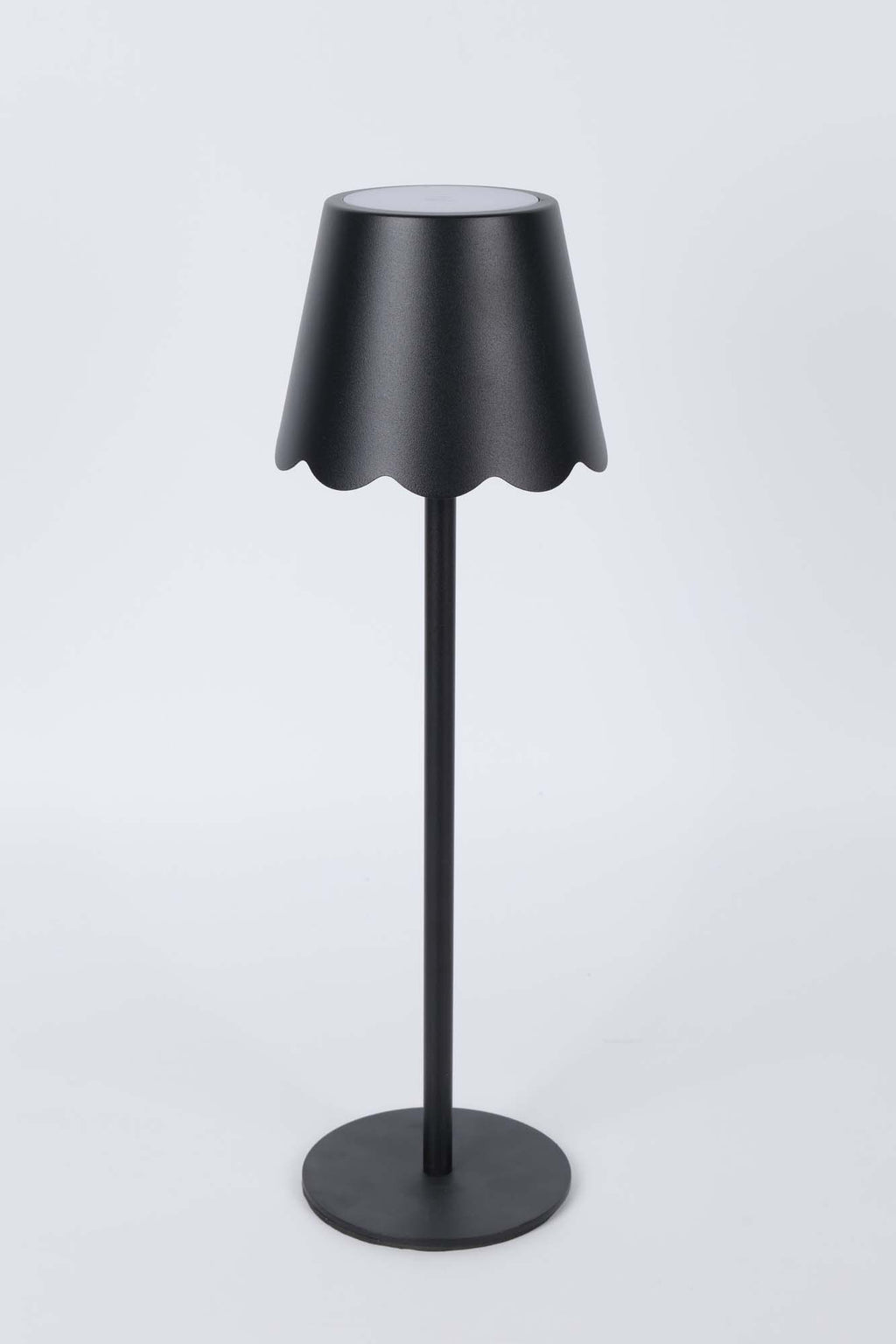 LED Lamp – Scalloped Shade – Black / Gold