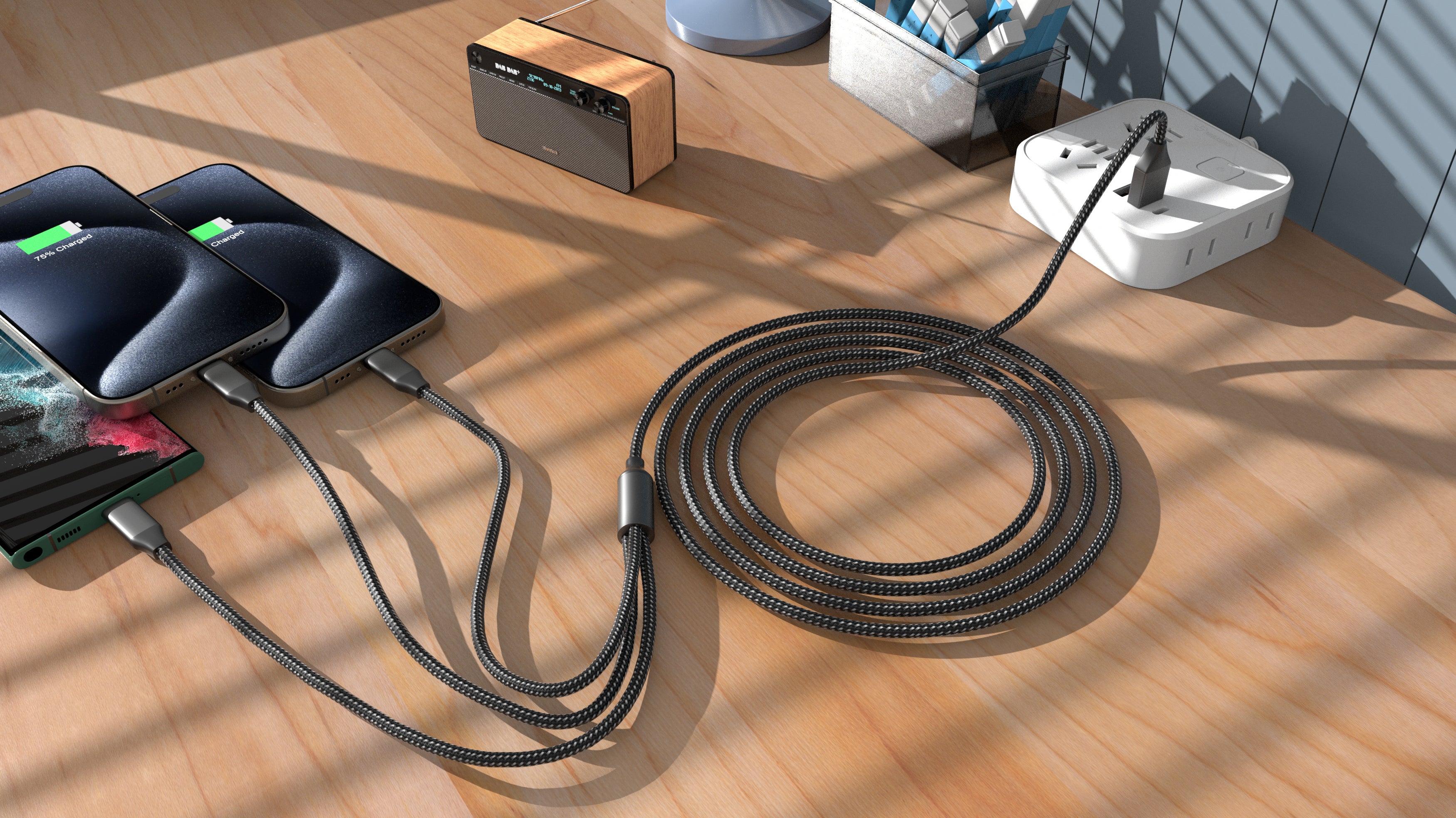 Apple MFi Certified 3 in 1 with 1x Iphone and 2x USB-C Cable - Black