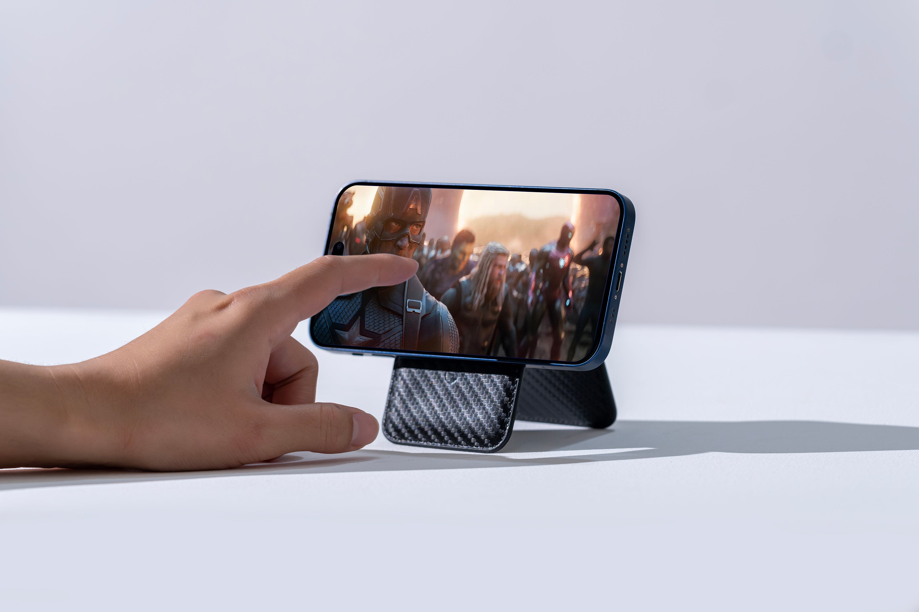 LAX MagSafe Compatible Wallet For iphone/Ipad Devices