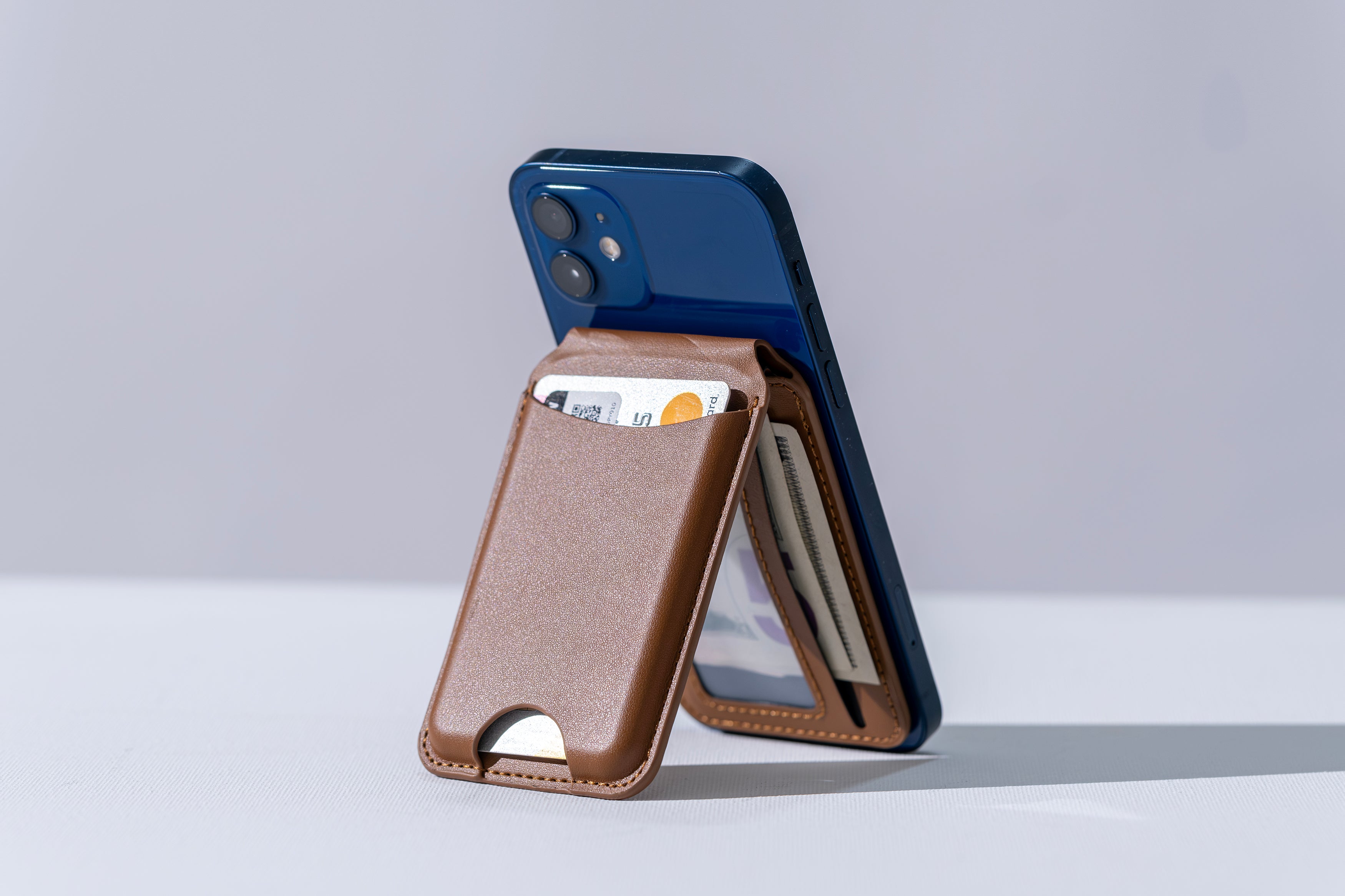 LAX MagSafe Compatible Wallet For iphone/Ipad Devices