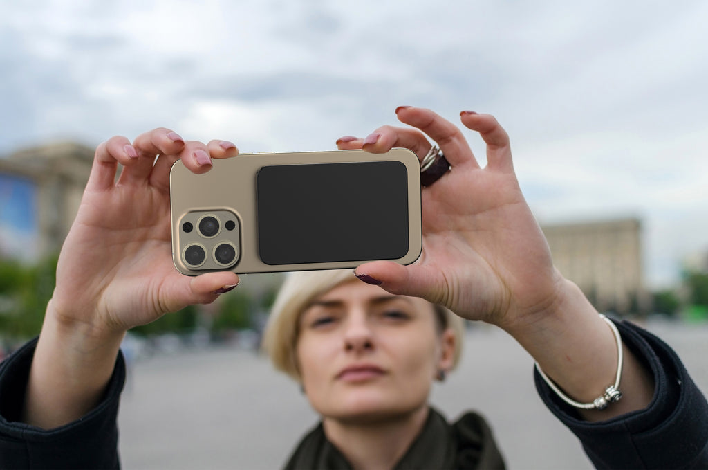 MagSafe Wireless Power Bank – Ultra Slim 5000mAh