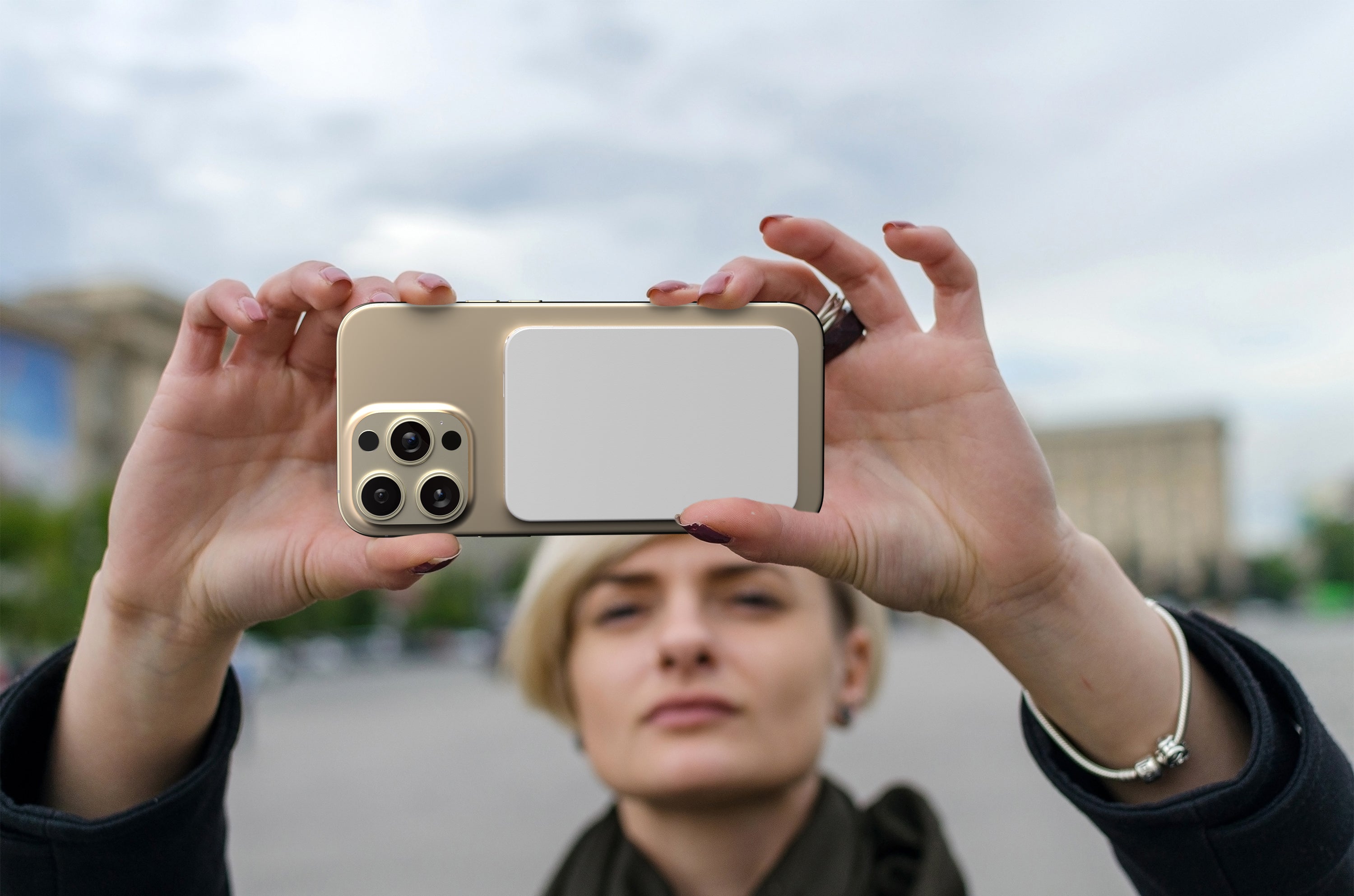 MagSafe Wireless Power Bank – Ultra Slim 5000mAh