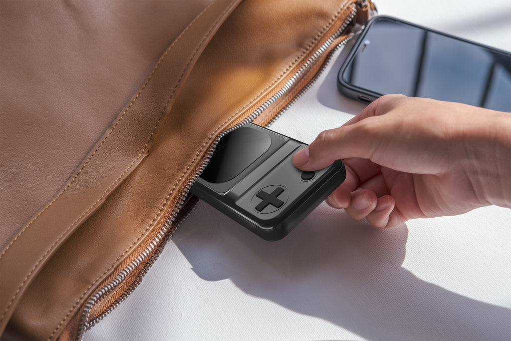 Retro Handheld Gaming Console Power Bank with 2x built-in USB-C Cables - 10,000mAh - Black