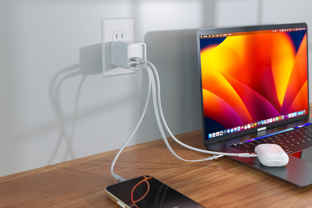 USBPD 45W Wall Charger with built-in retractable USB-C Cable