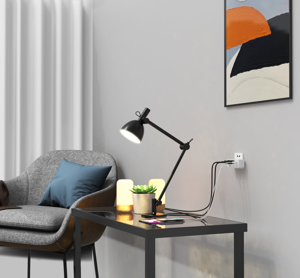 2 Wall Outlets with 2 USB Ports