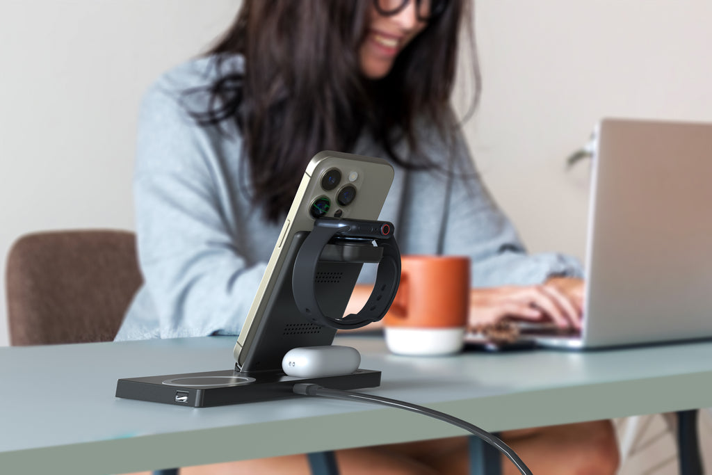 LAX Gadgets 5-in-1 Wireless Fast Rapid Charging Stand For Iphone/Ipad, Airpods and Watch Bands