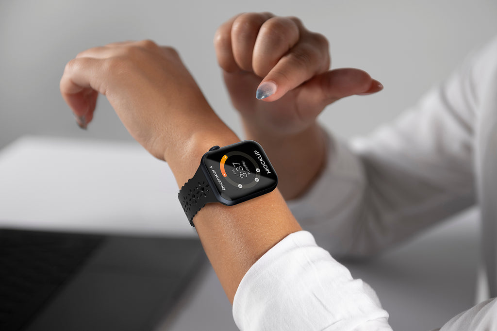 LAX Apple Watch Lace Silicone Band 38mm / 40mm / 41mm White