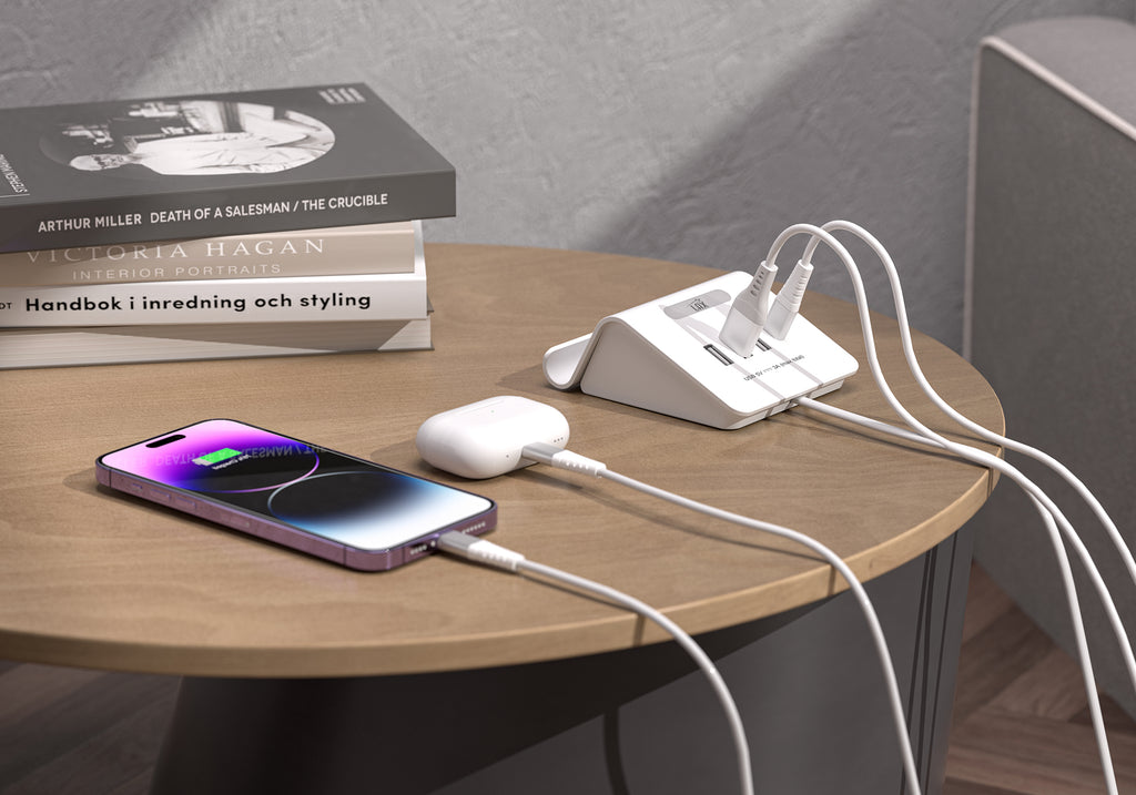 Desktop Charger 3 USB-A Ports and 1 USB-C Port